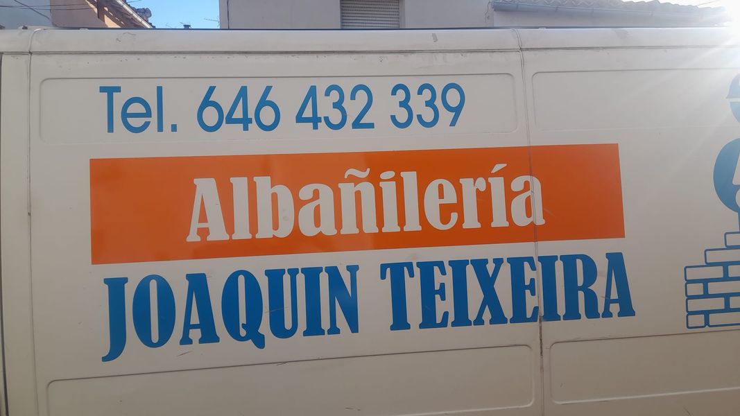 Teléfono y logotipo de Albañilería Joaquim Teixeira